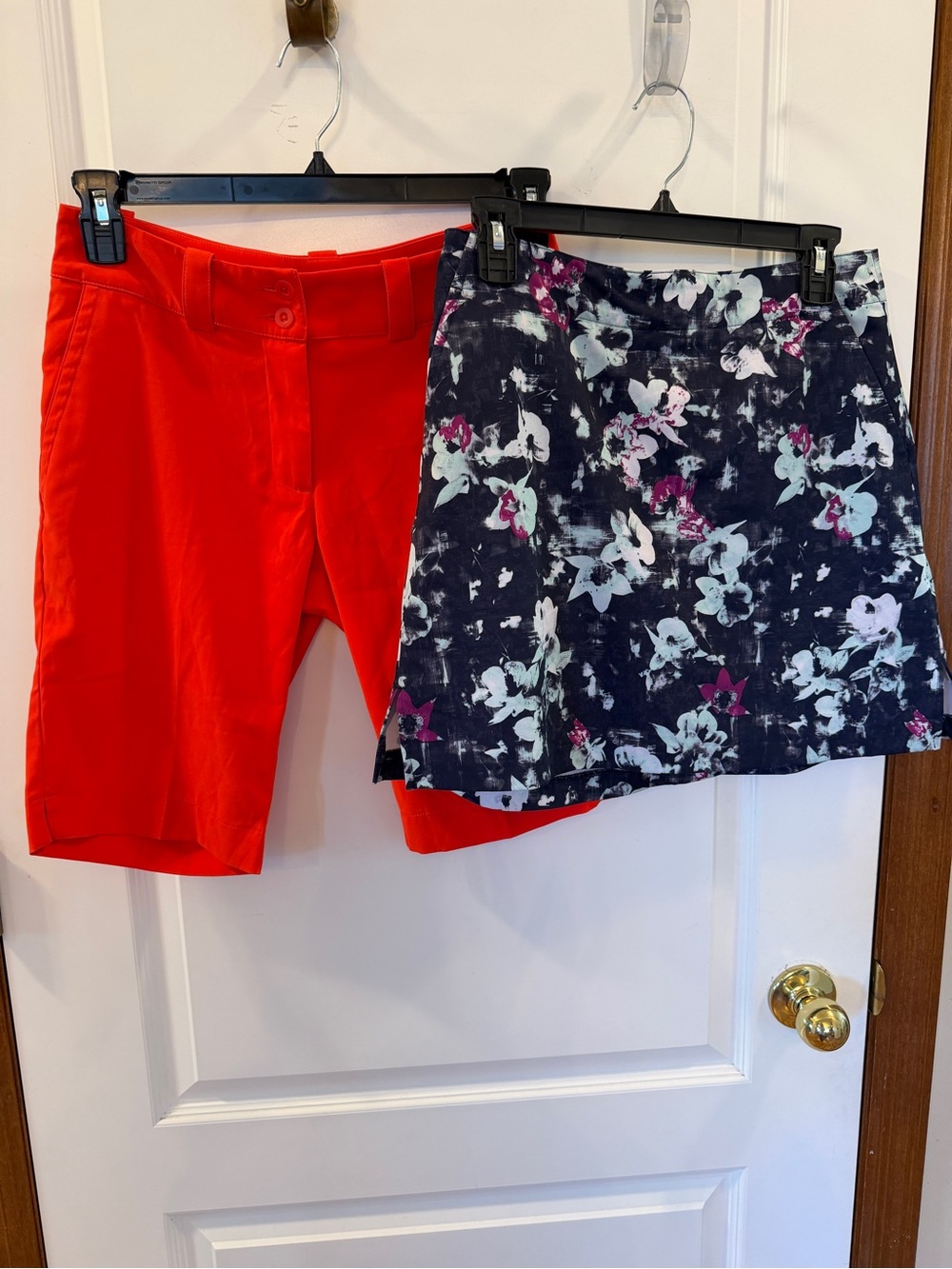 SET! Nike Tour Performance Bold Orange Shorts + Lady Hagen Floral Skort